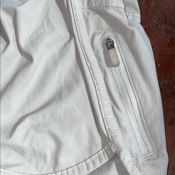 Lululemon light gray shorts - Picture 3 of 6